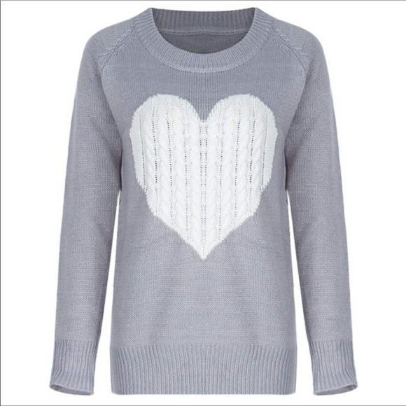 Women's Heart Pullover Sweater - Picture 3 of 5
